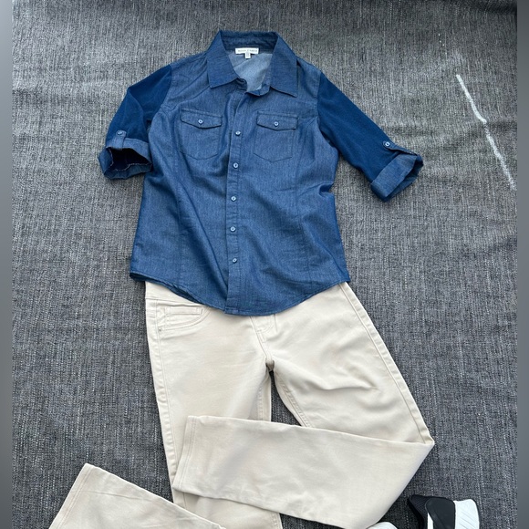 Blue denim-colored button down shirt - Picture 4 of 4